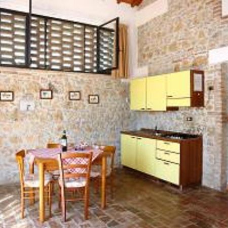 Podere Il Gioiello Apartment San Gimignano Room photo